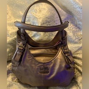 Beautiful, Coach “shoulder bag”, bronze/champagne color, genuine leather.